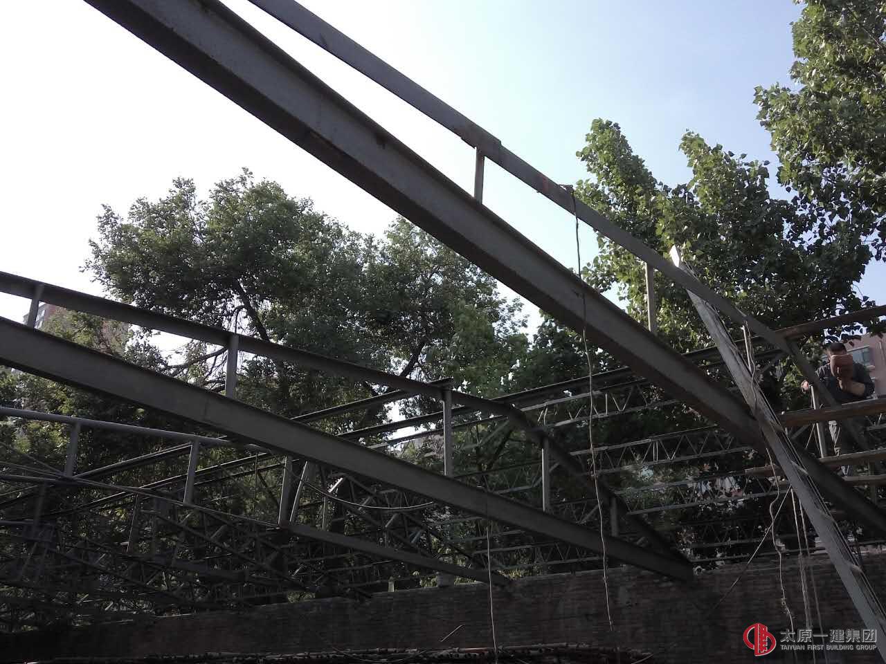簡 訊